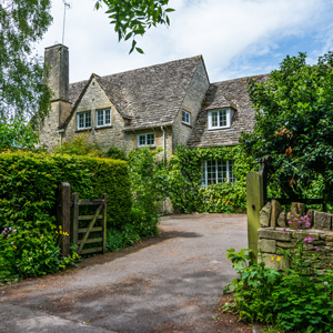 Builders in Launceston, Cornwall